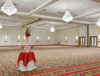 Ramada Convention Center Eau Claire Ξενοδοχείο Εξωτερικό φωτογραφία